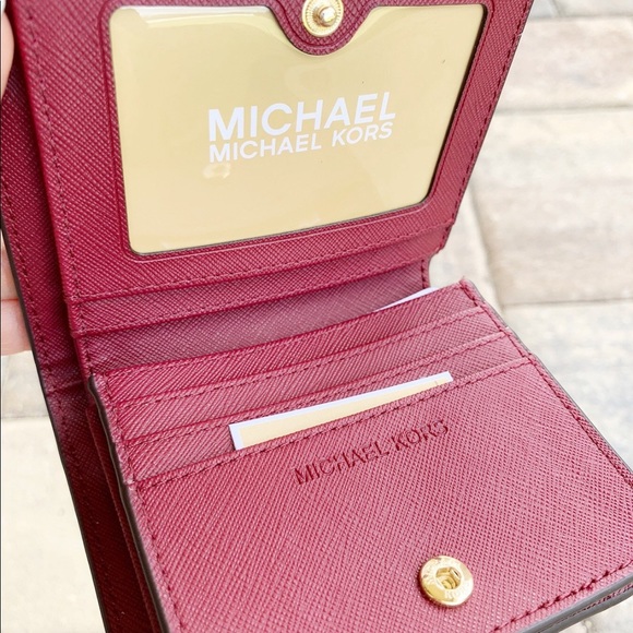 Gaby’sBags👜💕- Michael Kors Card Case wallet - Picture 5 of 8
